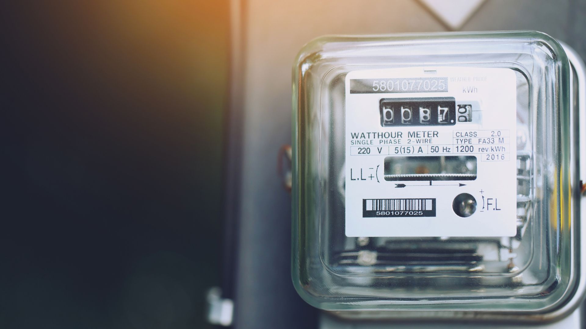 AHORRO en la FACTURA de la LUZ - ¡A qué Esperas!